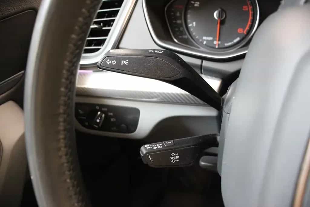 Audi Q5 40 TDI qu. S-tr KAMERA AHK NAVI LED 3Z. KLIMA 10/2019-photo-27