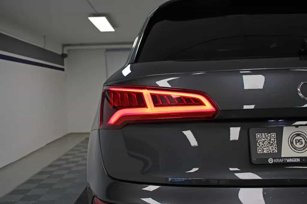 Audi Q5 40 TDI qu. S-tr KAMERA AHK NAVI LED 3Z. KLIMA 10/2019-photo-32