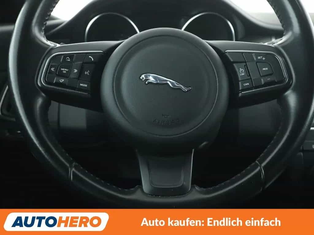 Jaguar E-Pace D150 SE AWD Aut.*NAVI*LED*CAM*TEMPO*SHZ* 03/2020-photo-18