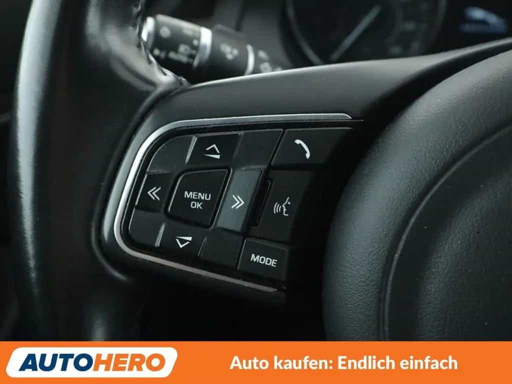 Jaguar E-Pace D150 SE AWD Aut.*NAVI*LED*CAM*TEMPO*SHZ* 03/2020-photo-28