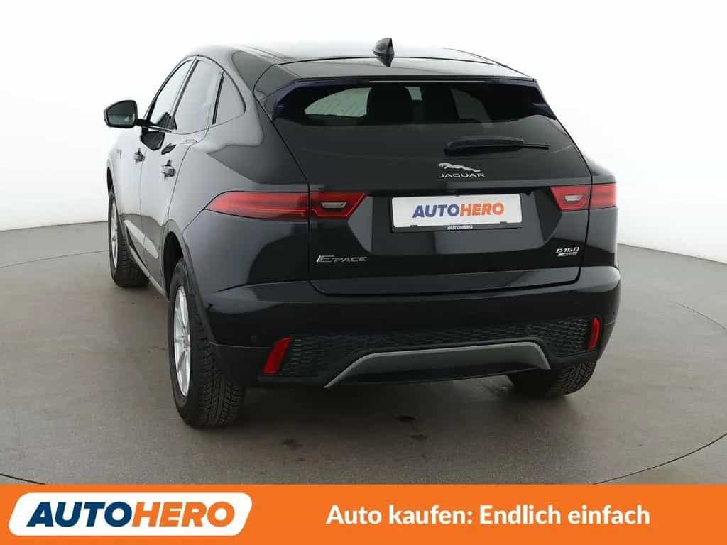 Jaguar E-Pace D150 SE AWD Aut.*NAVI*LED*CAM*TEMPO*SHZ* 03/2020-photo-4