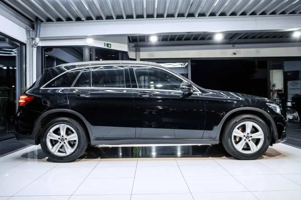 Mercedes-Benz GLC 220 d 4Matic 9G-tronic AMG Line PANO LED NAVI 11/2018-photo-6