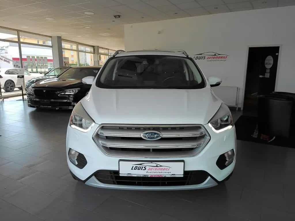 Ford Kuga Titanium Leder/Navi/Panoramad./SHZ/Kamara 04/2017-photo-29