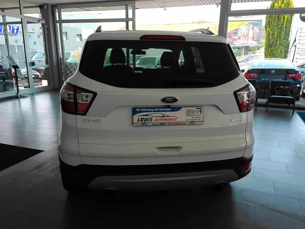 Ford Kuga Titanium Leder/Navi/Panoramad./SHZ/Kamara 04/2017-photo-3