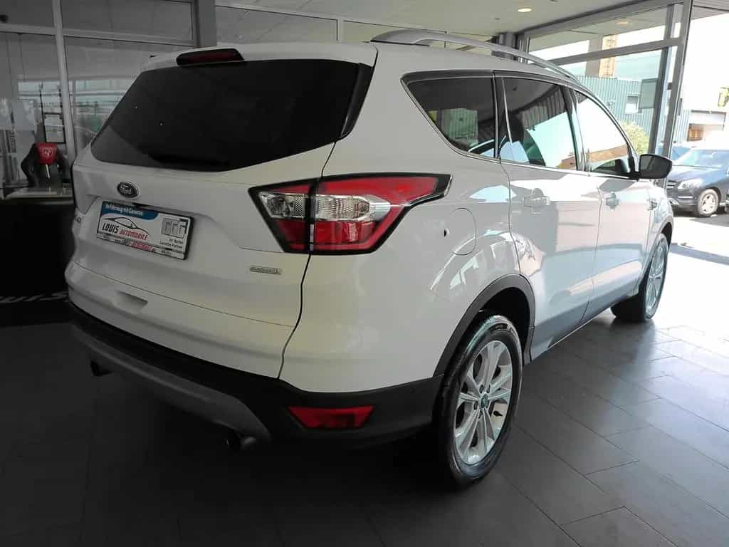 Ford Kuga Titanium Leder/Navi/Panoramad./SHZ/Kamara 04/2017-photo-31