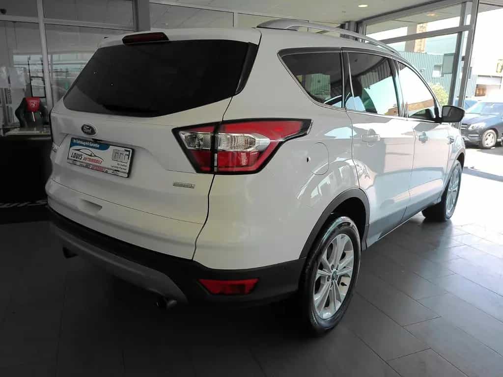 Ford Kuga Titanium Leder/Navi/Panoramad./SHZ/Kamara 04/2017-photo-8