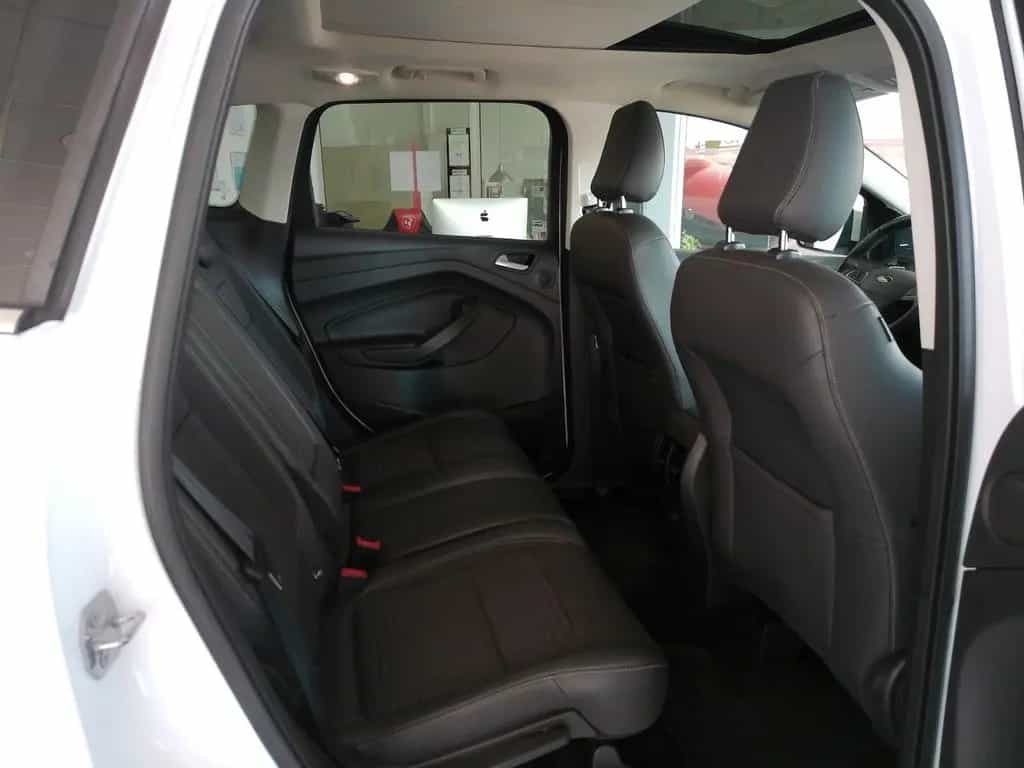 Ford Kuga Titanium Leder/Navi/Panoramad./SHZ/Kamara 04/2017-photo-9