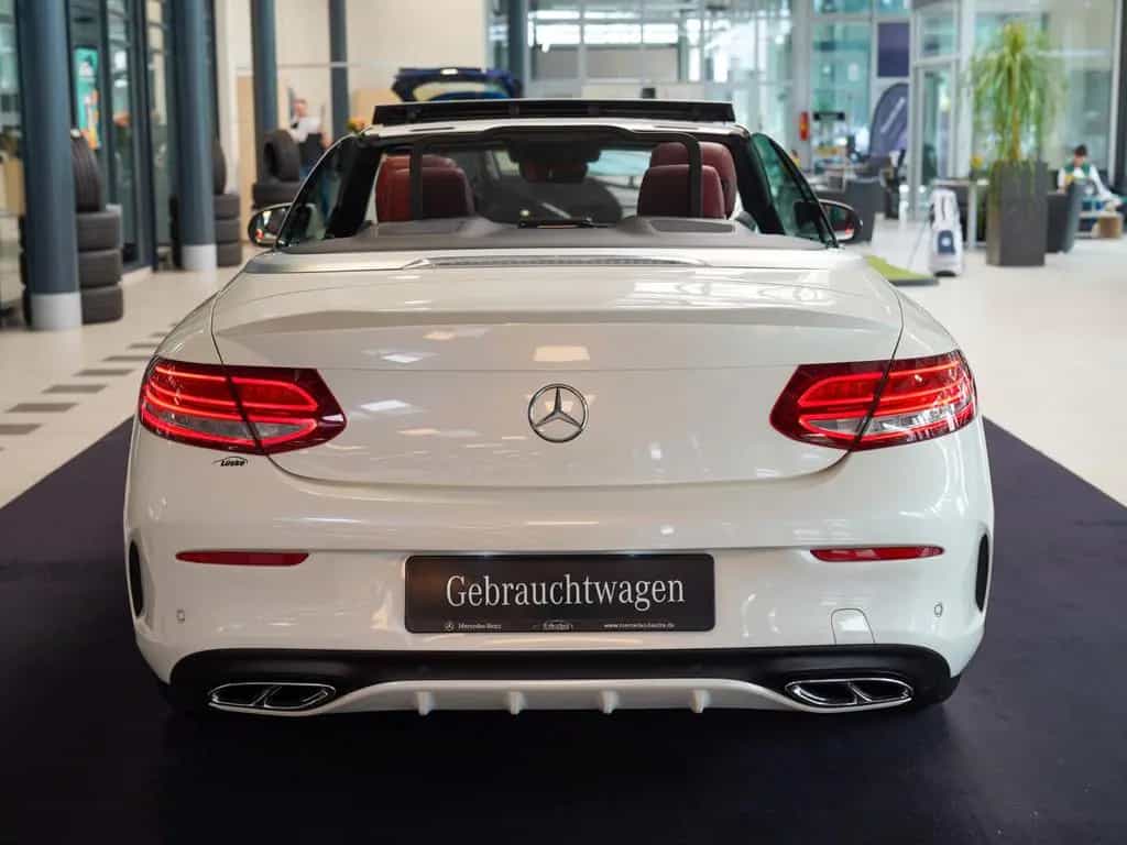 Mercedes-Benz C 300 Cabrio AMG Line cranberry Carbon Burmester 04/2017-photo-5