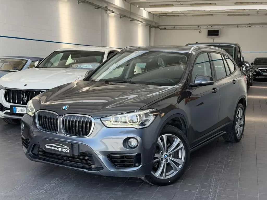 BMW X1 sDrive18i Sport 09/2019-photo-0