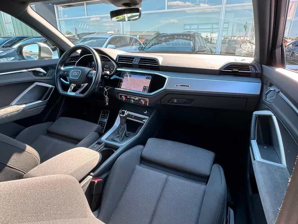 Audi Q3 Sportback 35TFSI S-TRONIC"S-LINE"AHK*AMBIENTE 03/2020-photo-10