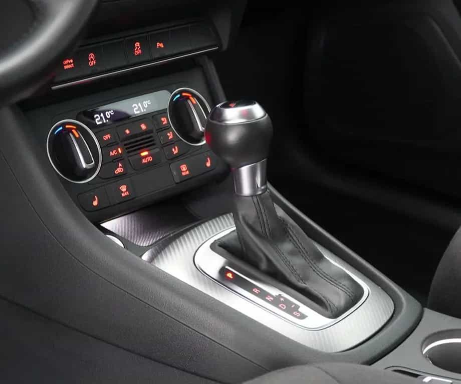 Audi Q3 design quattro 04/2015-photo-20