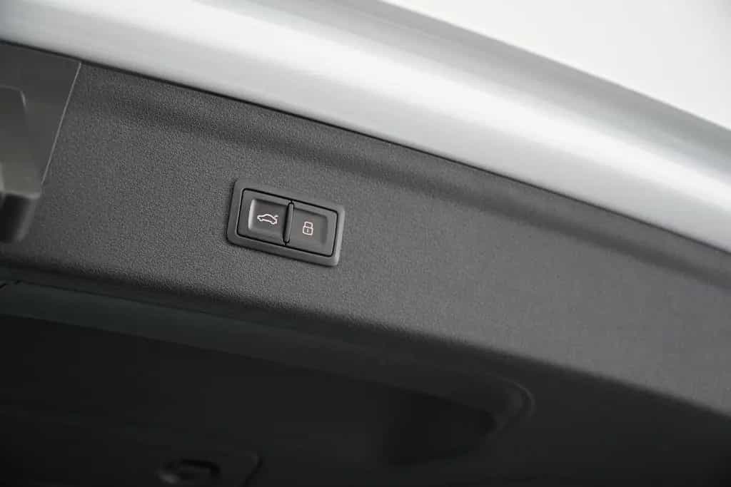 Audi Q3 design quattro 04/2015-photo-7