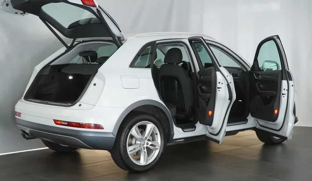 Audi Q3 design quattro 04/2015-photo-8