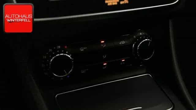 Mercedes-Benz CLA 200 SB AMG NIGHT PEAK EDITION PANO+KAMERA+ 03/2017-photo-24