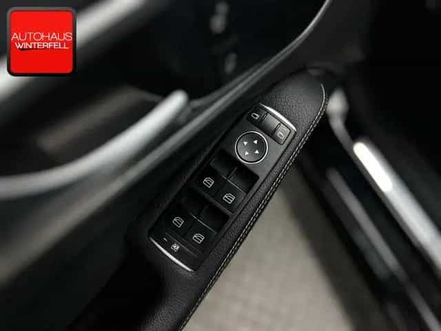 Mercedes-Benz CLA 200 SB AMG NIGHT PEAK EDITION PANO+KAMERA+ 03/2017-photo-26