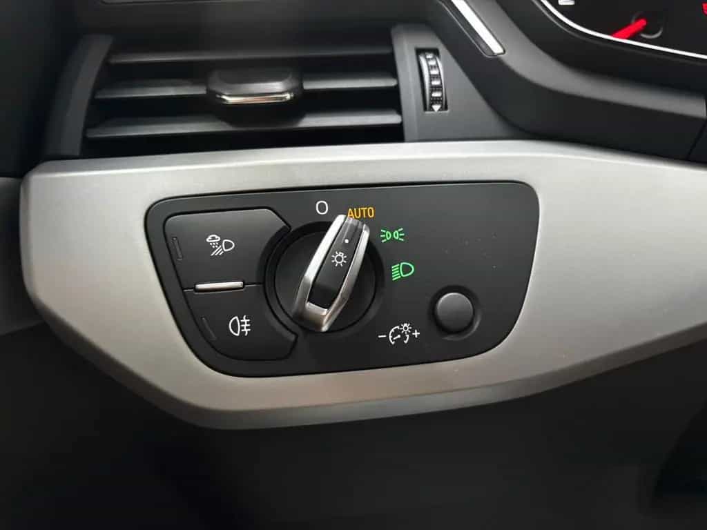 Audi A5 Sportback 35 TDI MATRIX 360° AMBIENTE 06/2022-photo-23