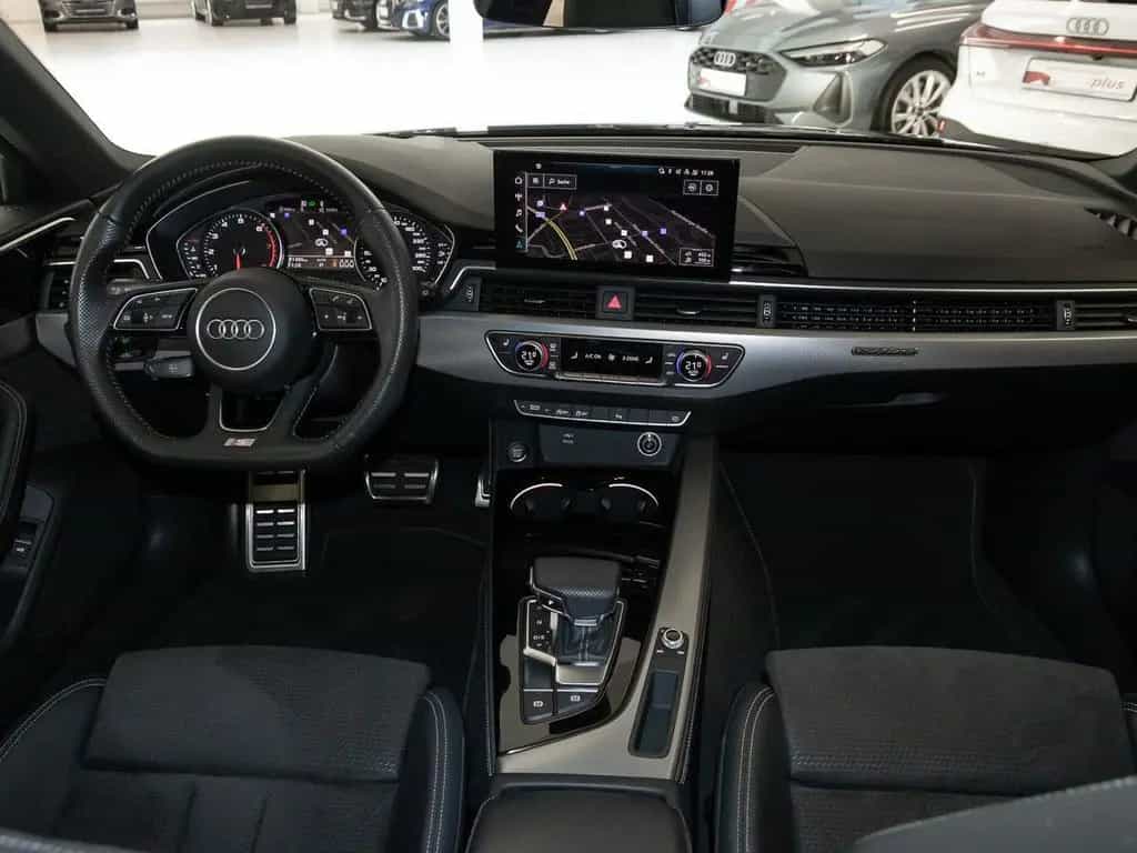 Audi A4 Avant S line 45 TFSI quattro S tronic 06/2020-photo-17