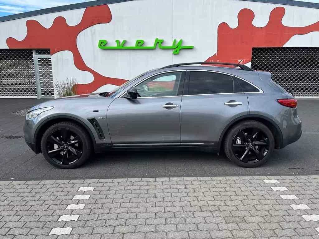 Infiniti QX70 S 30d Ultimate TÜV neu Vollaustattung 04/2015-photo-5