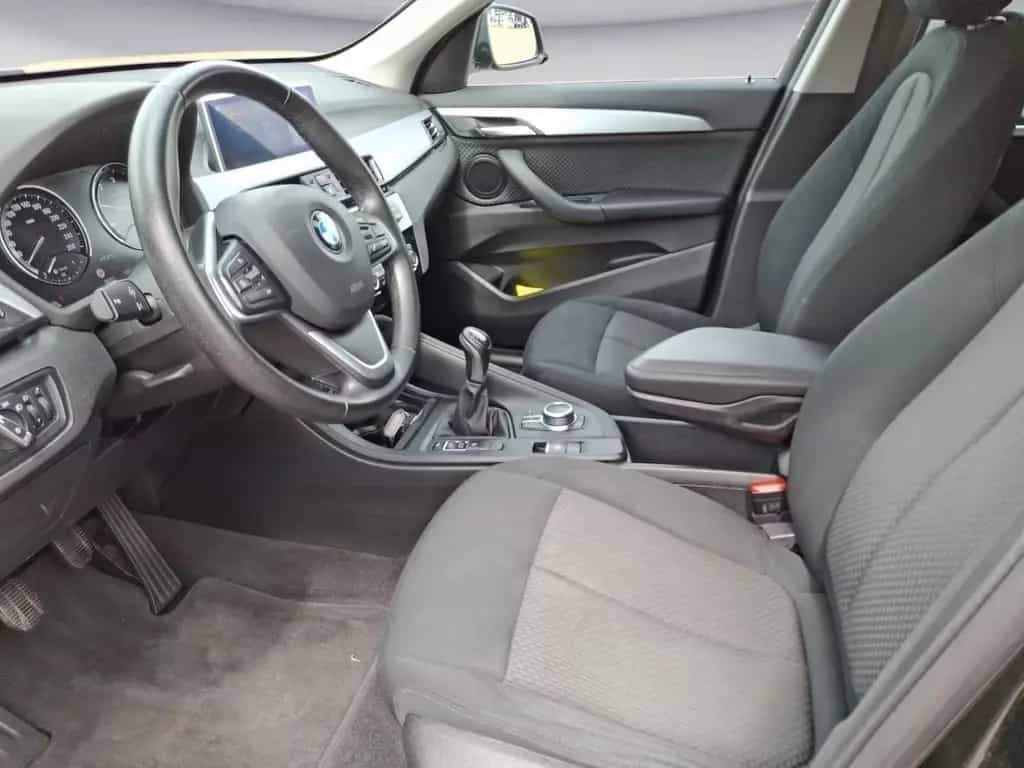 BMW X1 sDrive18d PDC Navi Sitzheizung 03/2021-photo-1