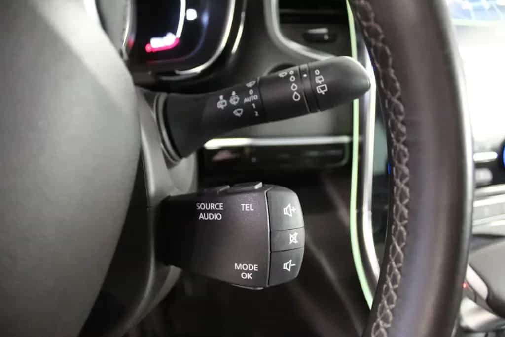 Renault Espace ENERGY TCe 200 EDC Intens 7 Sitzer 11/2016-photo-26