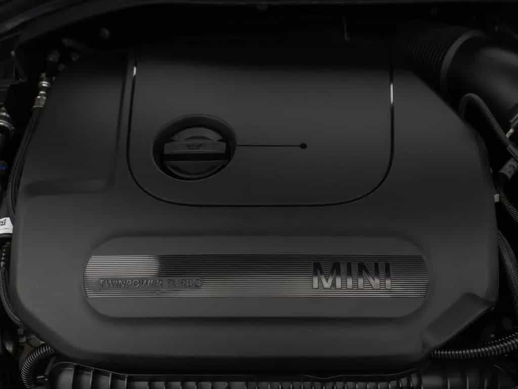 MINI Cooper S Clubman ALL4 Panorama Kamera HUD Voll 11/2022-photo-13