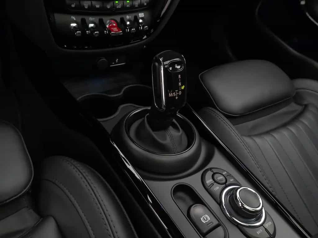 MINI Cooper S Clubman ALL4 Panorama Kamera HUD Voll 11/2022-photo-21