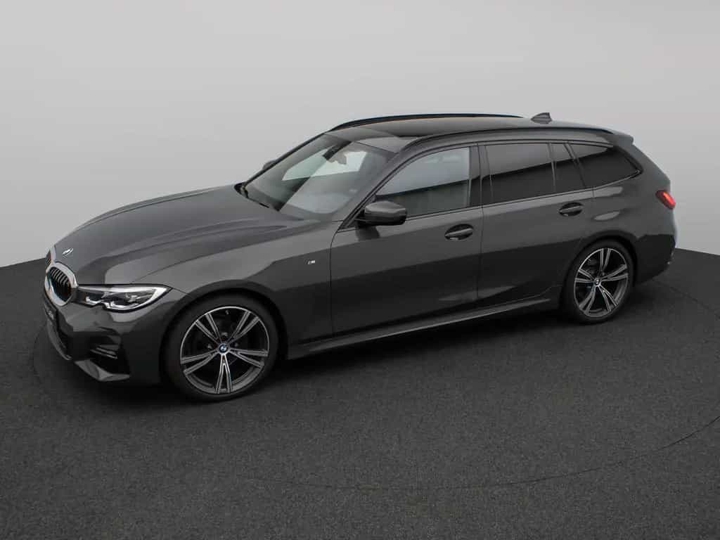 BMW 320 i M Sport Panorama Kamera DAB H/K AHK 19Zoll 04/2022-photo-11