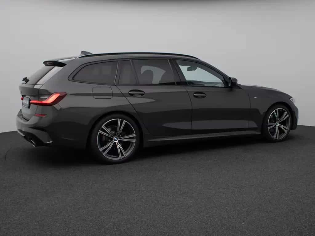 BMW 320 i M Sport Panorama Kamera DAB H/K AHK 19Zoll 04/2022-photo-5
