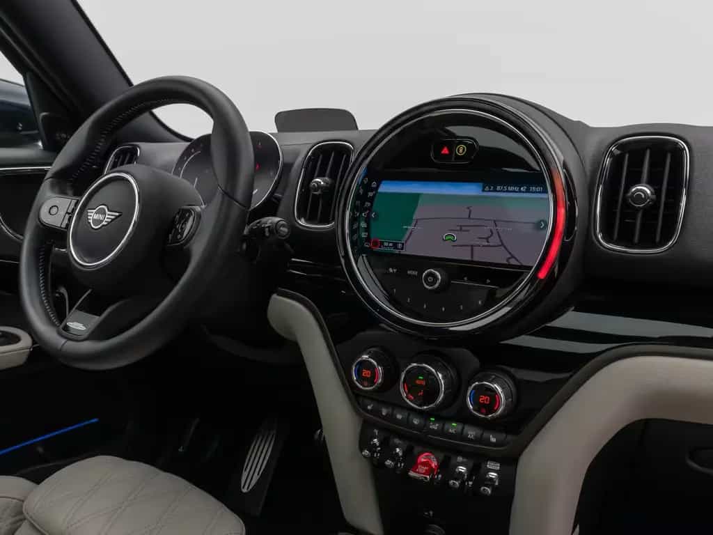 MINI John Cooper Works Countryman Panora HUD H/K Voll 02/2023-photo-35