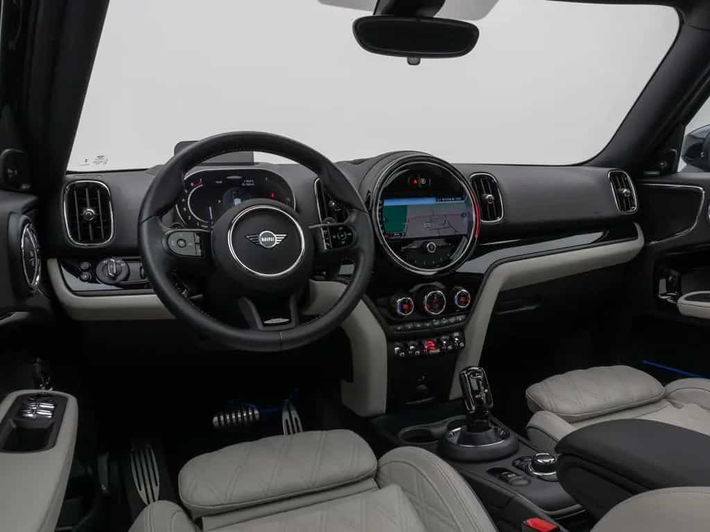 MINI John Cooper Works Countryman Panora HUD H/K Voll 02/2023-photo-36