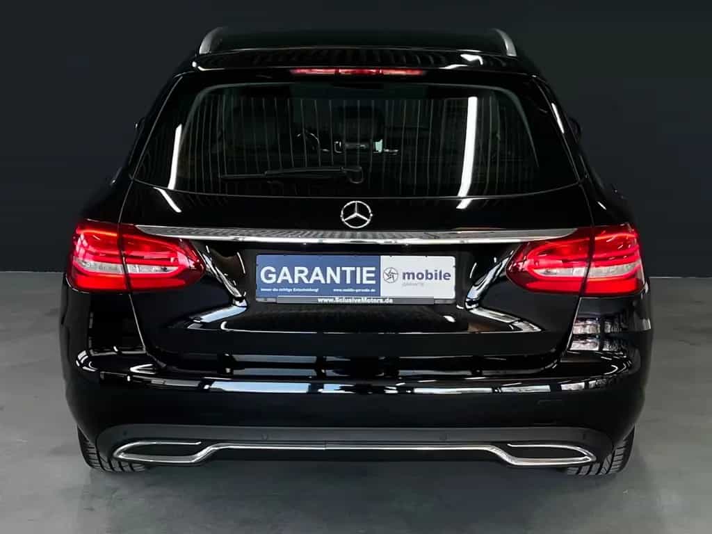 Mercedes-Benz C 220 d Exclusive ACC+Lenk Totwinkel ILS AHK 02/2015-photo-5
