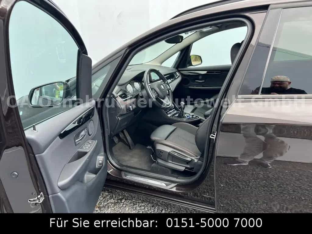 BMW 216 Gran Tourer 216i Gran Tourer Sport Line 7-Sitze Kamera Navi 03/2019-photo-6