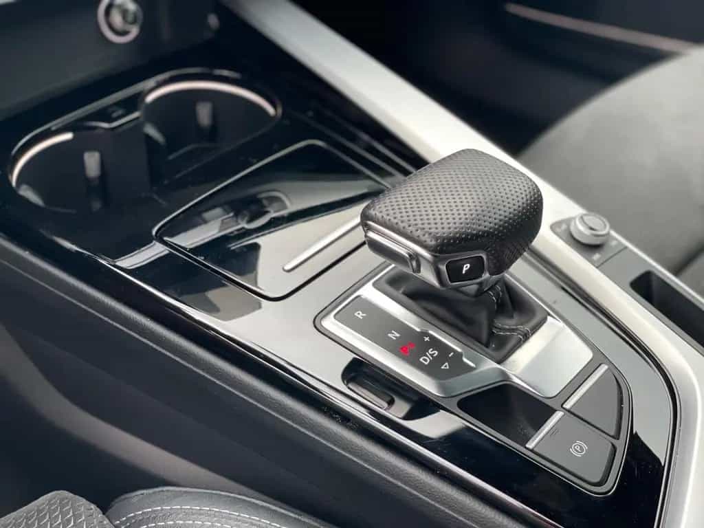 Audi A4 Avant 40 TDI*quattro*S line*STHZ*Head Up*B&O 09/2020-photo-15