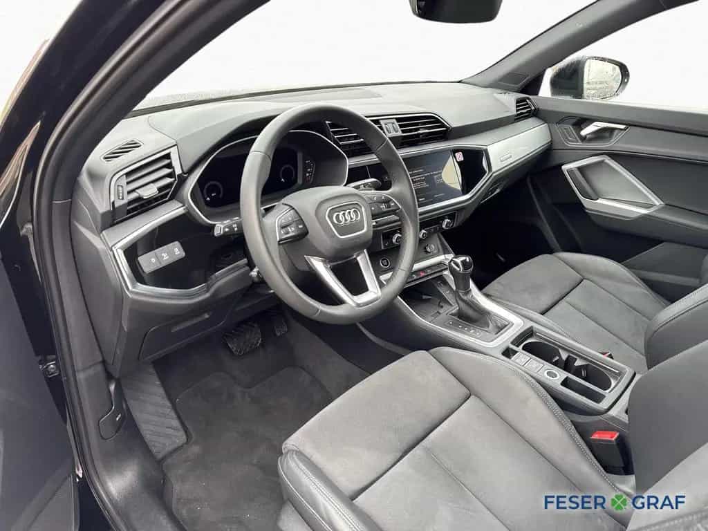 Audi Q3 Sportback 35 TFSI S tronic - S line - AHK - 07/2025-photo-8