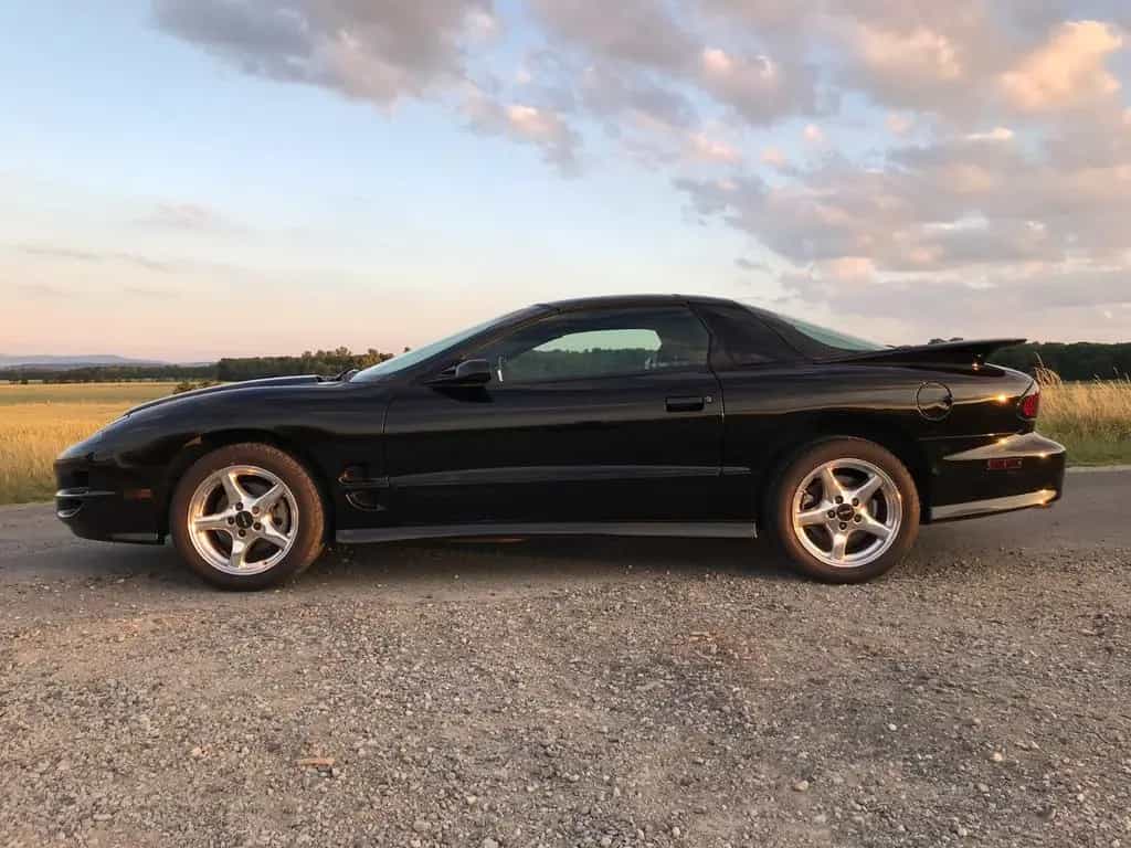 Pontiac Trans Am WS6 Targa mit 6-Gang Schaltung 07/2001-photo-6