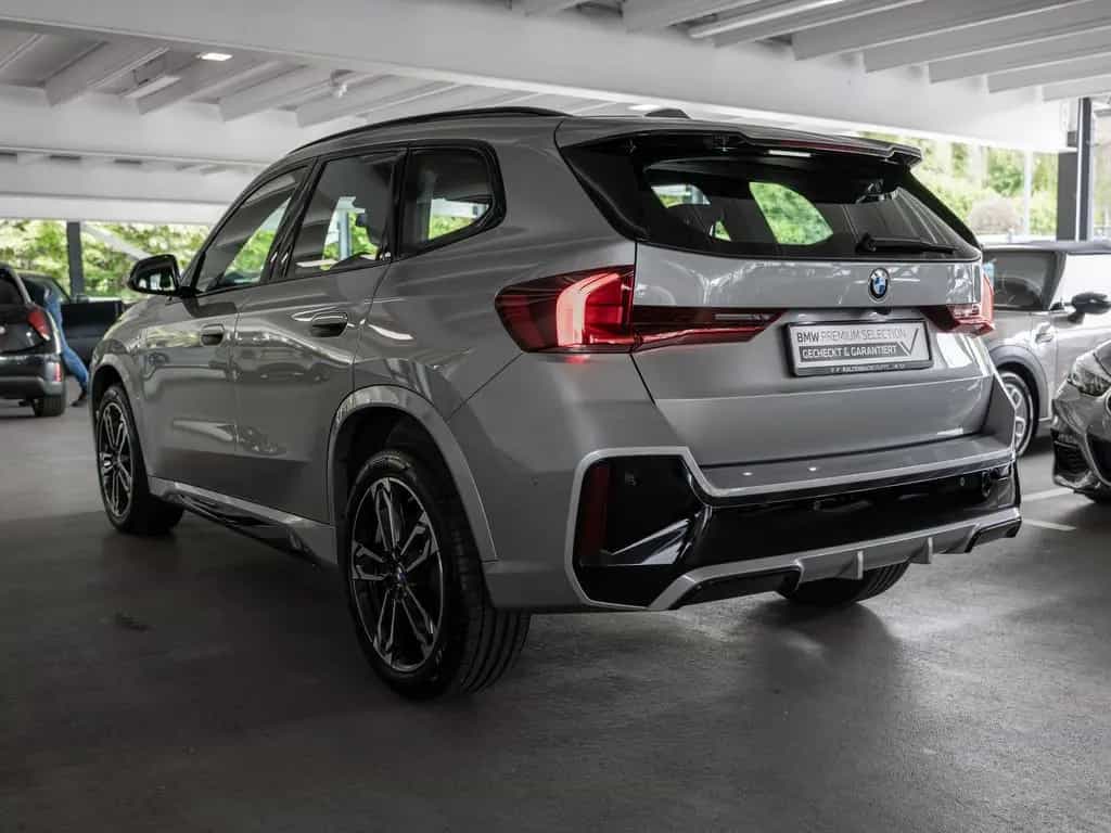 BMW X1 sDrive 20i M-Sport LED NAVI KAMERA SHZ PDC 06/2024-photo-6