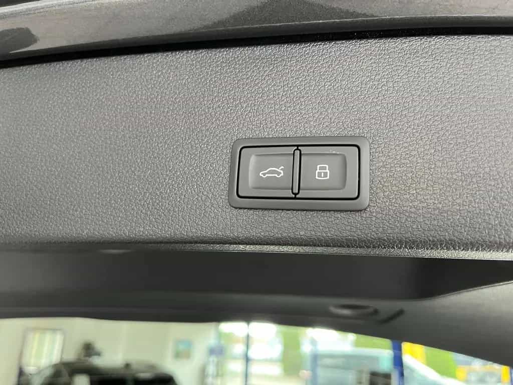 Audi Q2 30 TFSI S-LINE, Navi, LED-SW, Shz, el.Heckkl. 08/2025-photo-21