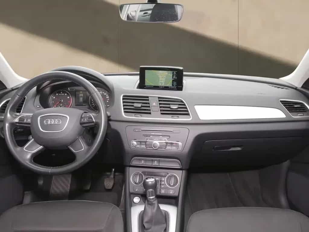 Audi Q3 1.4 TFSI NAVI*PDC*SHZ*KLIMAA 07/2018-photo-7