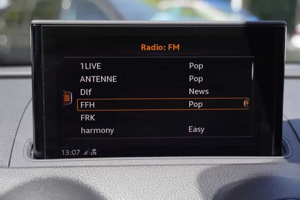 Audi A3 Sportback 1.5 basis LED Navi Kamera Bluetooth 07/2018-photo-11