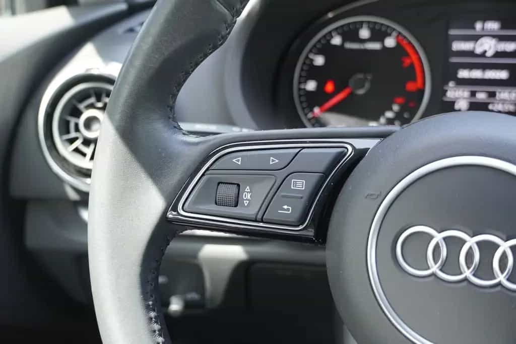 Audi A3 Sportback 1.5 basis LED Navi Kamera Bluetooth 07/2018-photo-19