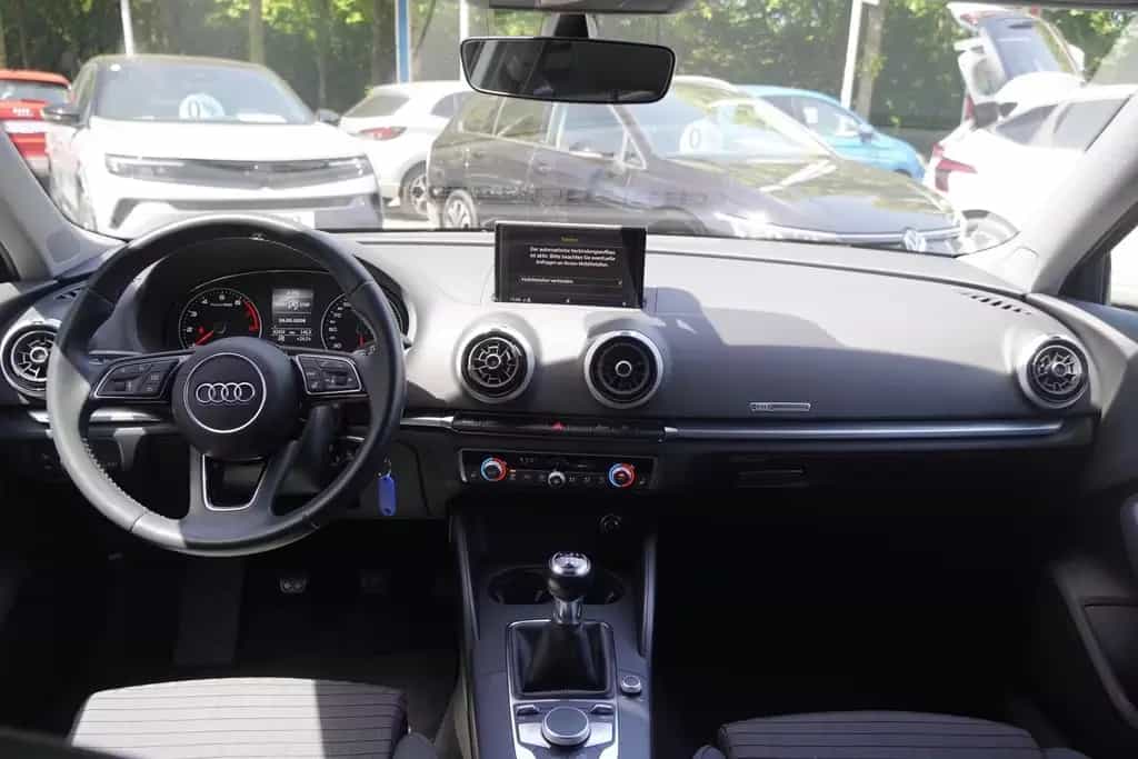 Audi A3 Sportback 1.5 basis LED Navi Kamera Bluetooth 07/2018-photo-9