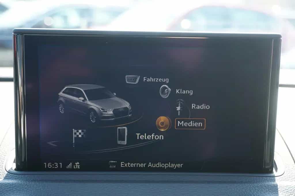 Audi A3 Sportback 1.0 TFSI Xenon Navi ACC 03/2018-photo-13
