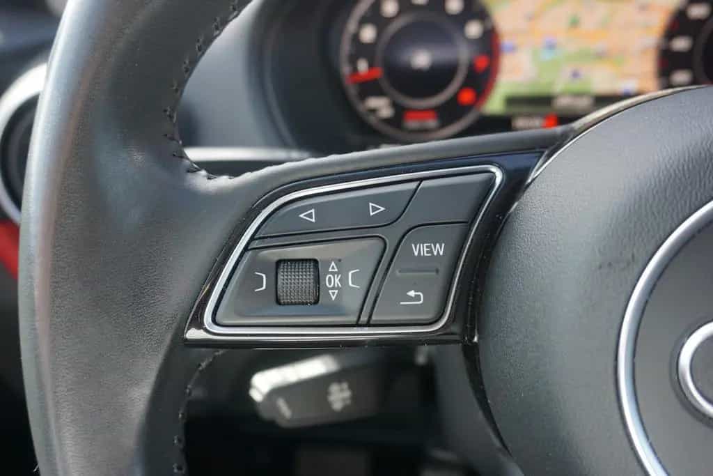 Audi Q2 1.4 TFSI S-Line LED Navi B&O Virtual Cockpit 07/2018-photo-23