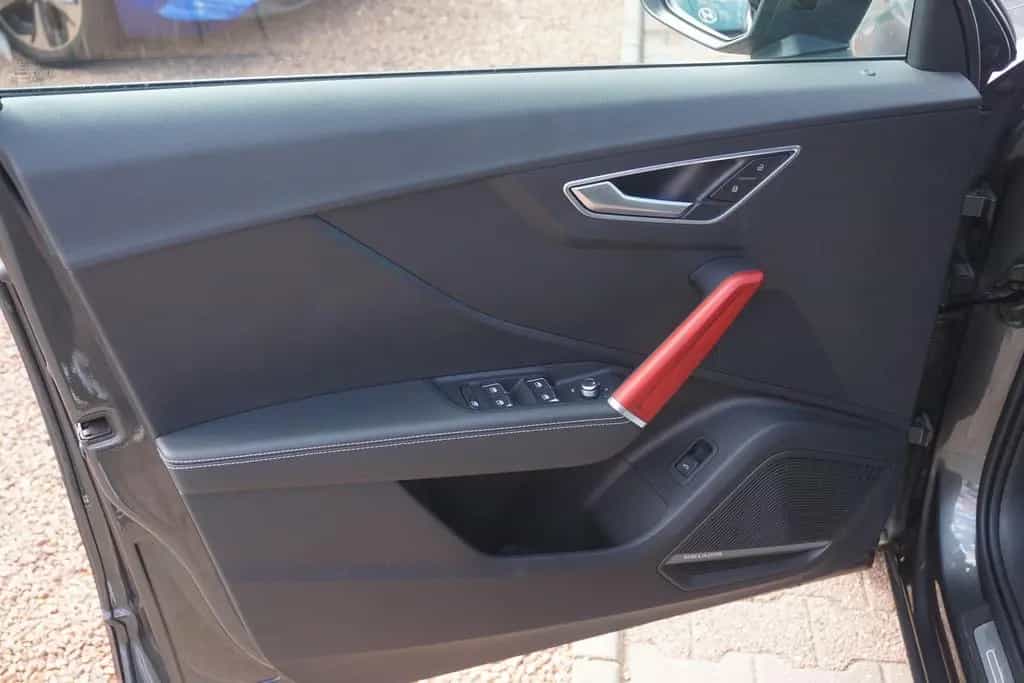 Audi Q2 1.4 TFSI S-Line LED Navi B&O Virtual Cockpit 07/2018-photo-25