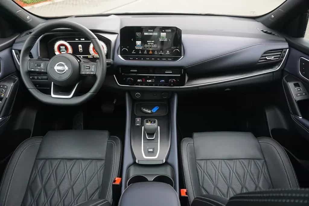 Nissan Qashqai 1.3 DIG-T MHEV 4x4 Tekna LED ACC 360° 08/2022-photo-10
