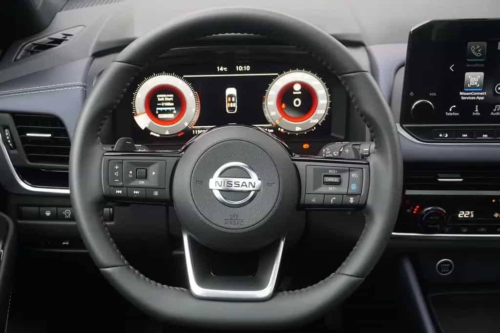 Nissan Qashqai 1.3 DIG-T MHEV 4x4 Tekna LED ACC 360° 08/2022-photo-25