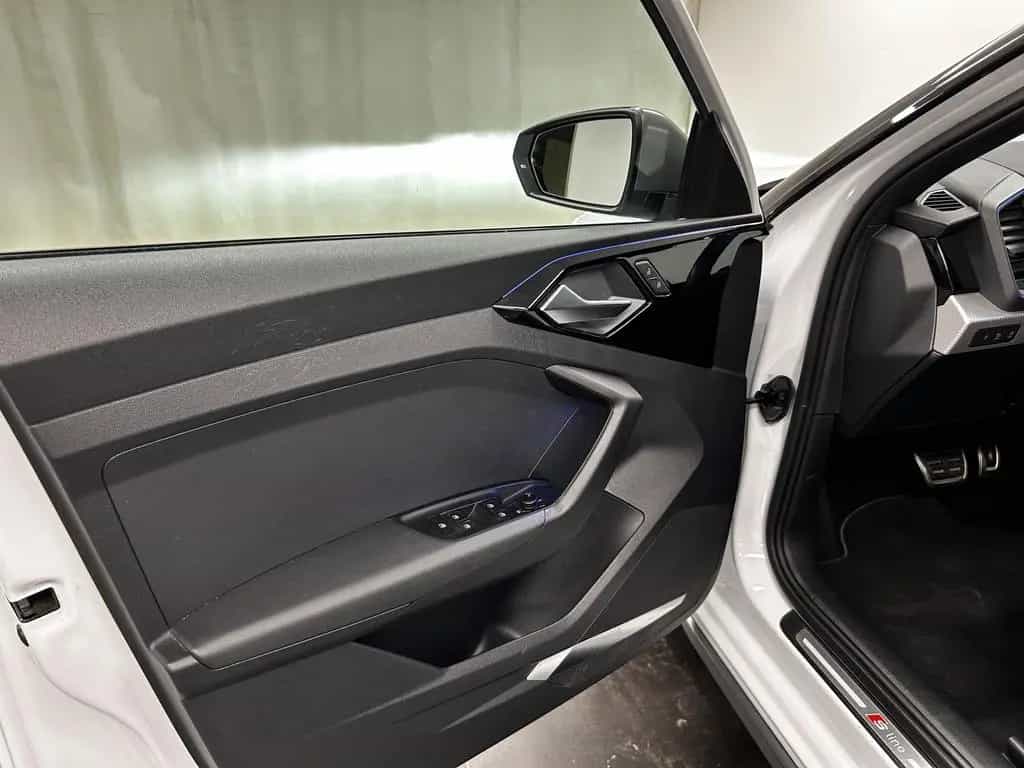 Audi A1 40 TFSI Sportback S tronic S line Tempomat RF 10/2020-photo-26