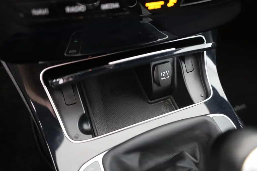 Mercedes-Benz C 180 T Avantgarde LED Navi Sitzheizung PDC 06/2017-photo-12
