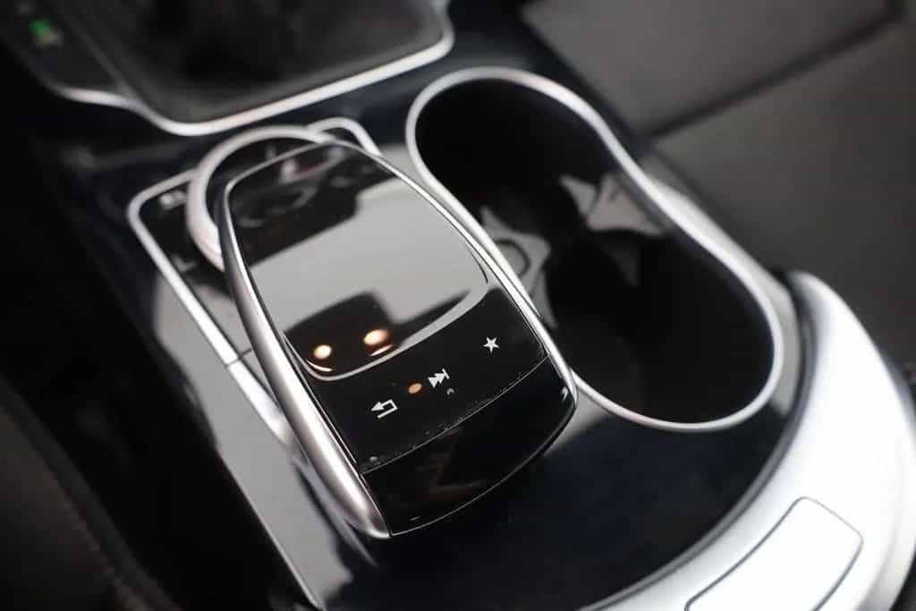 Mercedes-Benz C 180 T Avantgarde LED Navi Sitzheizung PDC 06/2017-photo-14