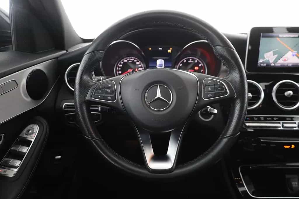 Mercedes-Benz C 180 T Avantgarde LED Navi Sitzheizung PDC 06/2017-photo-15